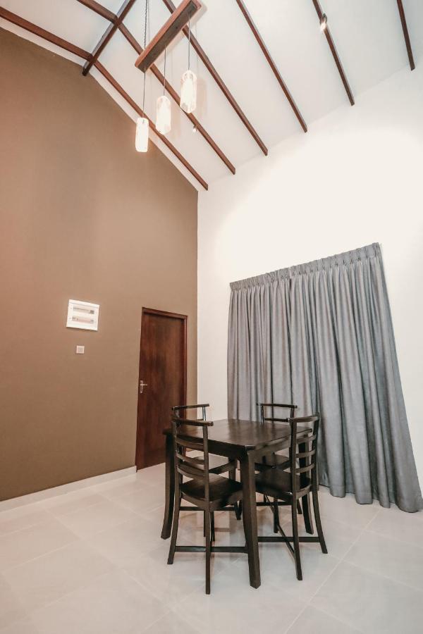 Negombo 146 Homestay Экстерьер фото